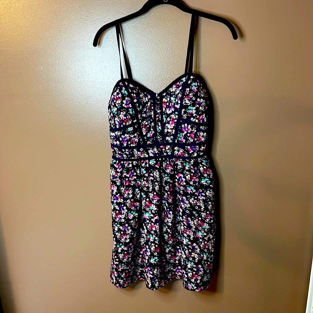 Floral dress with pockets and corset styles top
